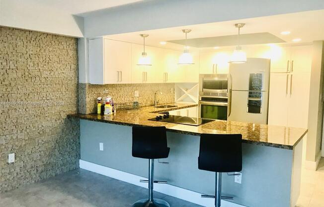 1450 Brickell Bay Dr