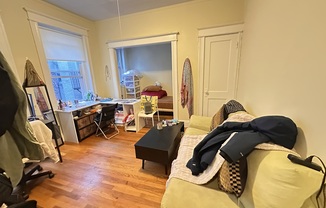 64 WOODSTOCK AVE