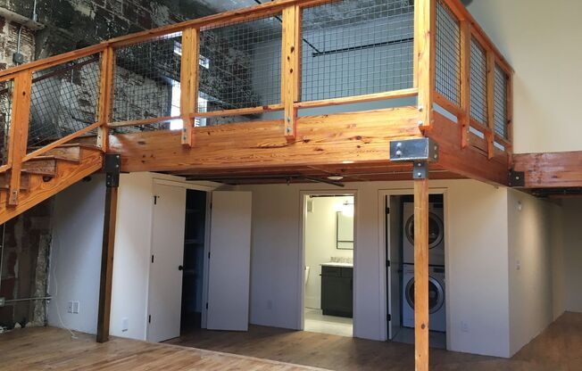 1 bed, 1 bath, 1,295 sqft, $2,350, Unit A-216