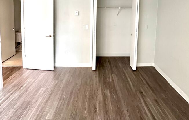 2 beds, 1 bath, 750 sqft, $1,995, Unit 0205