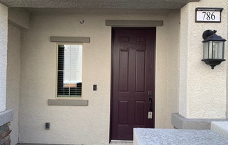 3 BED 2.5 BATH TOWNHOUSE in Gated Community NORTH LAS VEGAS