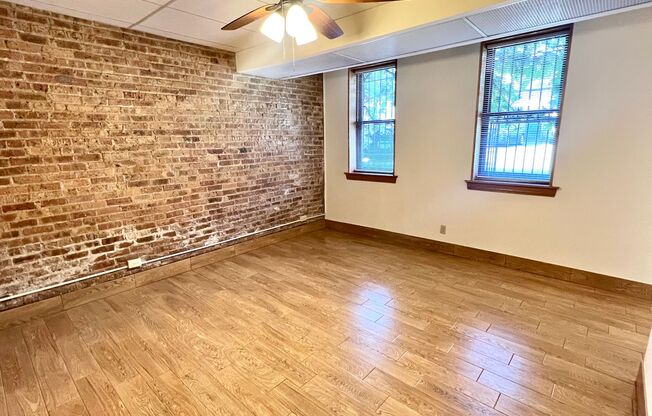Studio, 1 bath, 375 sqft, $1,475, Unit 644-107