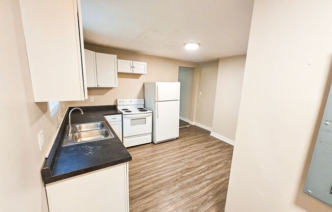 Studio, 1 bath, 660 sqft, $825