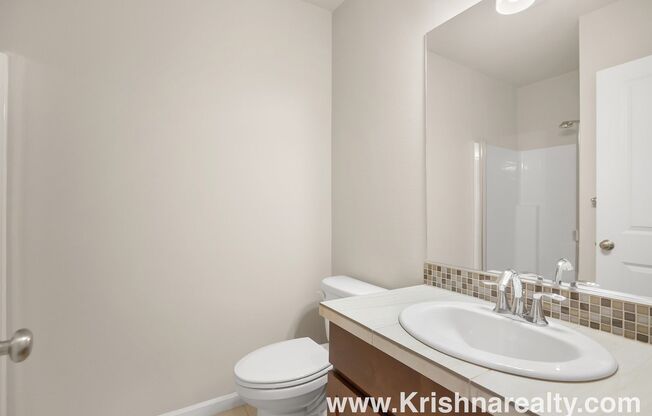 Beautiful Abbey Creek Home 5BR* 3BA* + Bonus (could be used as bedroom) Excellent Location! A+ Schools*Fncd Yard