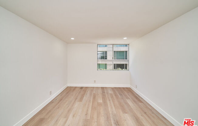 1 bed, 2 baths, 971 sqft, $3,599, Unit 508