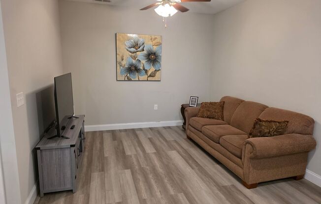 2 Bed 2 Bath