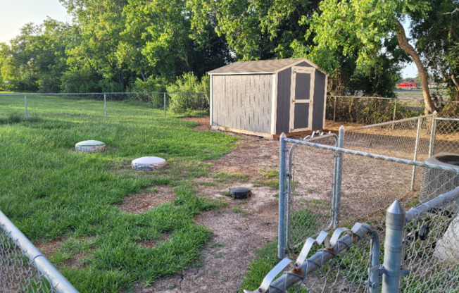 1301 1 Country Rd 247