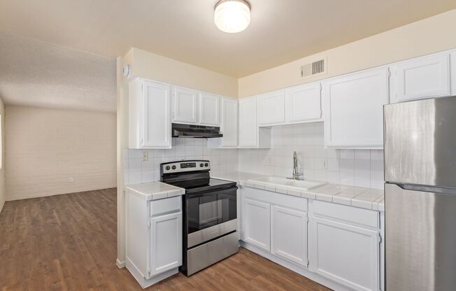 Earll Drive Apartments