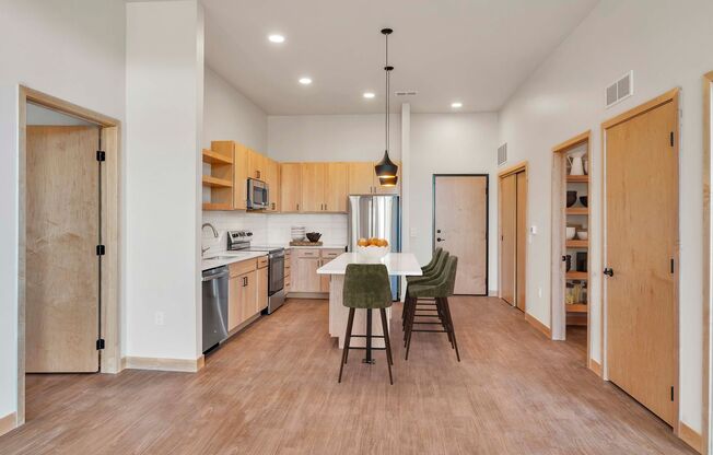 2 beds, 2 baths, 1,029 sqft, $2,495, Unit 325