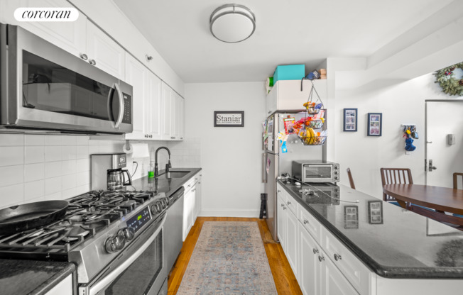 15 CALDER PL