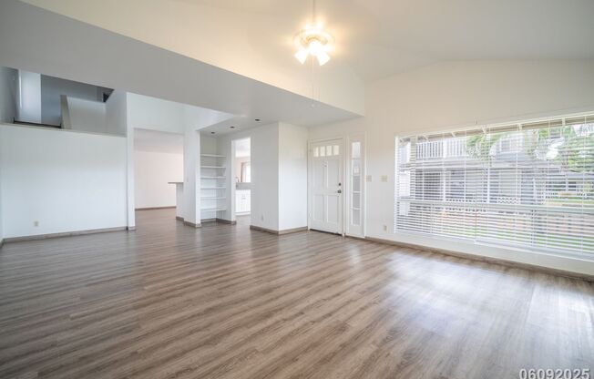 $3,900 / 3br - 1868ft2 - 3900.00 | 3BD/2.5BA Renovated SFH Duplex In West Loch Fairways (Ewa Beach)