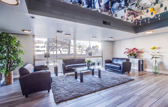 2 beds, 2 baths, $2,799, Unit # 1012