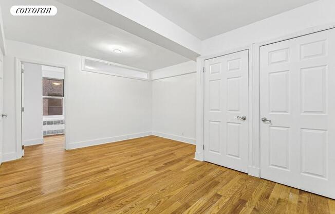 2 beds, 1 bath, $4,875, Unit 5B