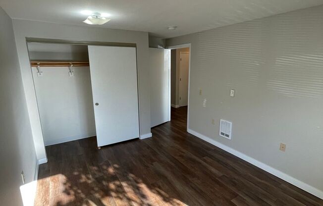 2 beds, 1 bath, 982 sqft, $1,425, Unit 4315