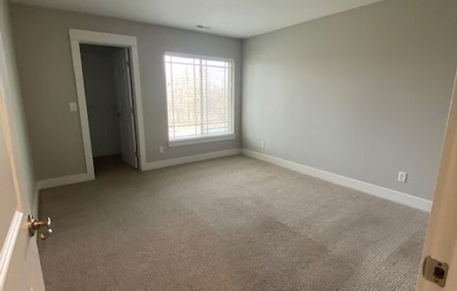 2 beds, 2 baths, 1,284 sqft, $2,171, Unit 2105-201