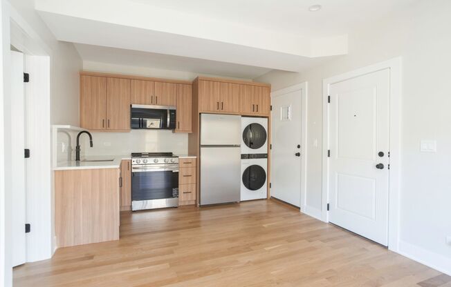 1 bed, 1 bath, 419 sqft, $1,995, Unit 2237.5-GW