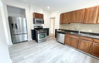 6 beds, 2 baths, $6,000, Unit 2