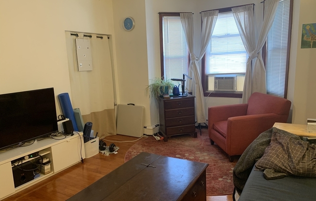 63 WEBSTER AVE