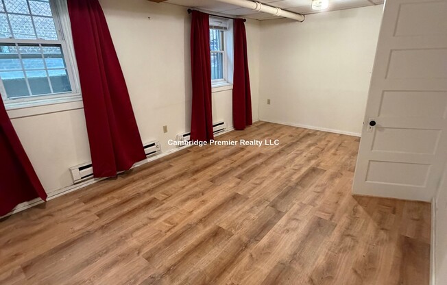 33 Concord Ave