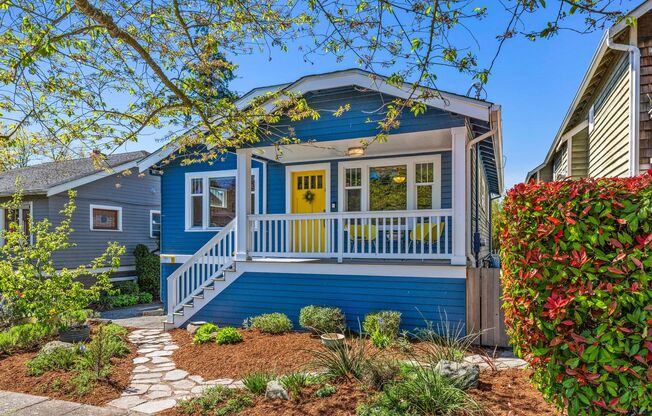 5bd/2.75ba Seattle Home