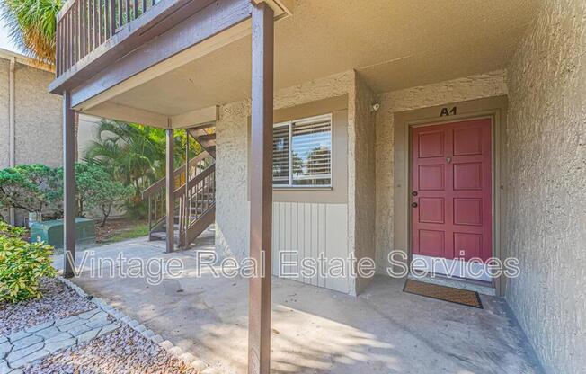 6332 NEWTOWN CIR