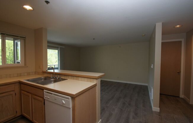 Studio, 1 bath, 452 sqft, $1,450, Unit 209