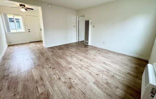 1 bed, 1 bath, $2,100, Unit 702-1