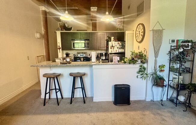 1 bed, 1 bath, 600 sqft, $1,649, Unit 306