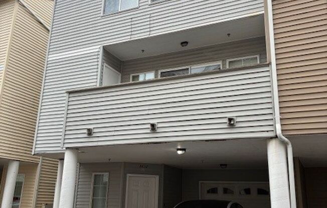 Lafayette 12 Plex