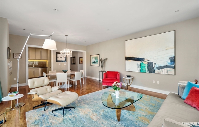 2 beds, 2.5 baths, 1,564 sqft, $9,500, Unit 18G