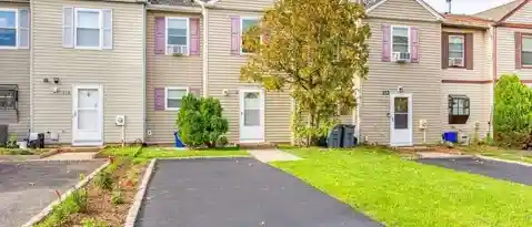 114 REDBUD RD