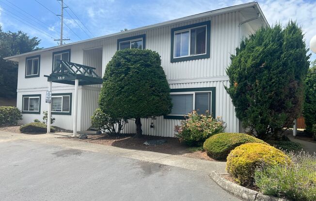 Sunset Gardens Condominiums