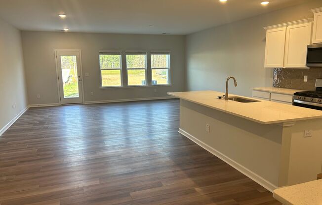 Spacious 3BR Townhome in Durham Near RTP, RDU & Downtown