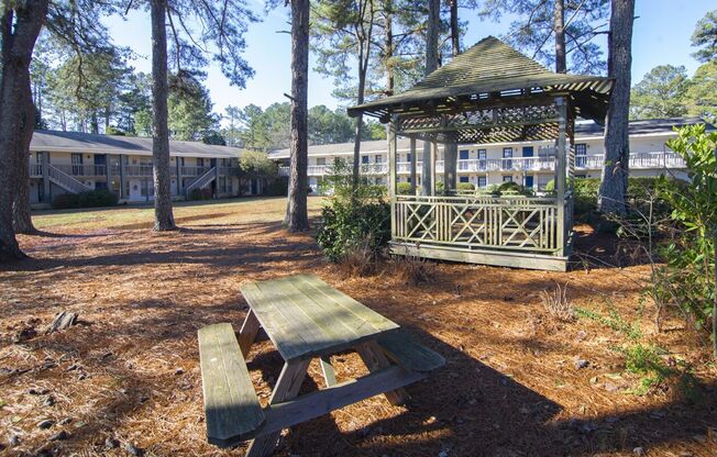 1 bed, 1 bath, 800 sqft, $1,170, Unit 014