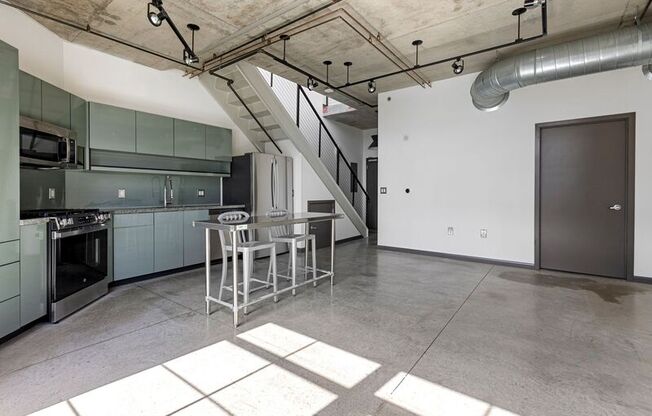 1030 NW 12th Avenue #131