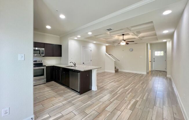 3 bed 2.5 bath Townhome near I-35 and 1604