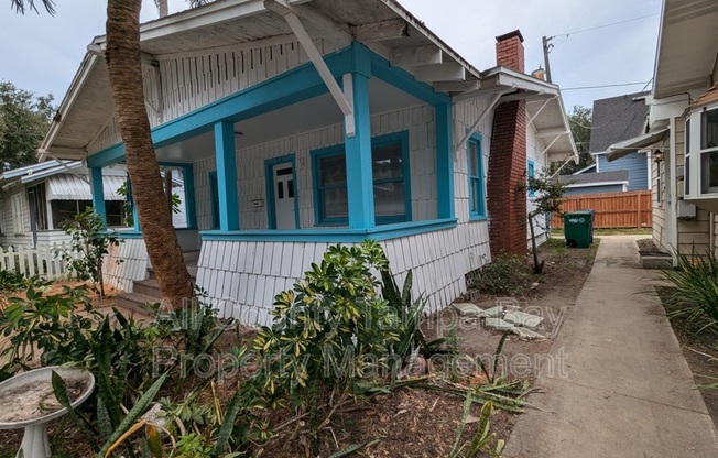 712 BUNGALOW TERRACE