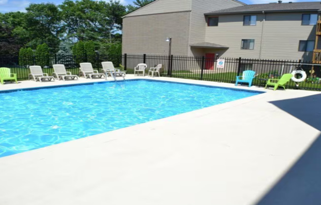 2 beds, 1.5 baths, 1,000 sqft, $1,050, Unit 106