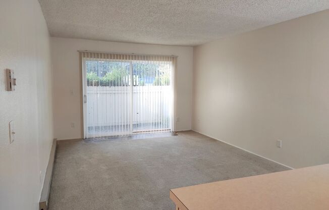 2 beds, 2 baths, 847 sqft, $1,675, Unit 3