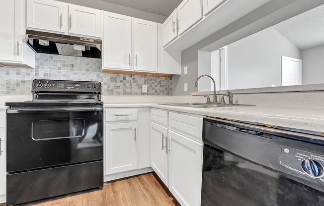 3 beds, 2 baths, 1,170 sqft, $1,205, Unit 601