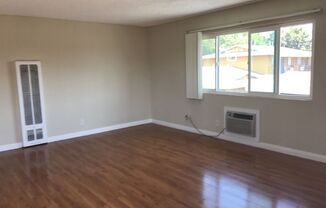 1104-1118 E. FRANKLIN AVENUE