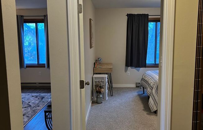 1 bed, 1 bath, $600, Unit 202