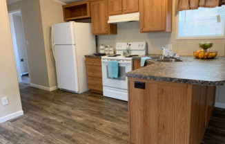 Partner-provided photo for $800 unit