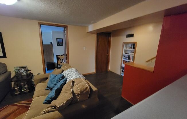 3 beds, 1 bath, $1,875