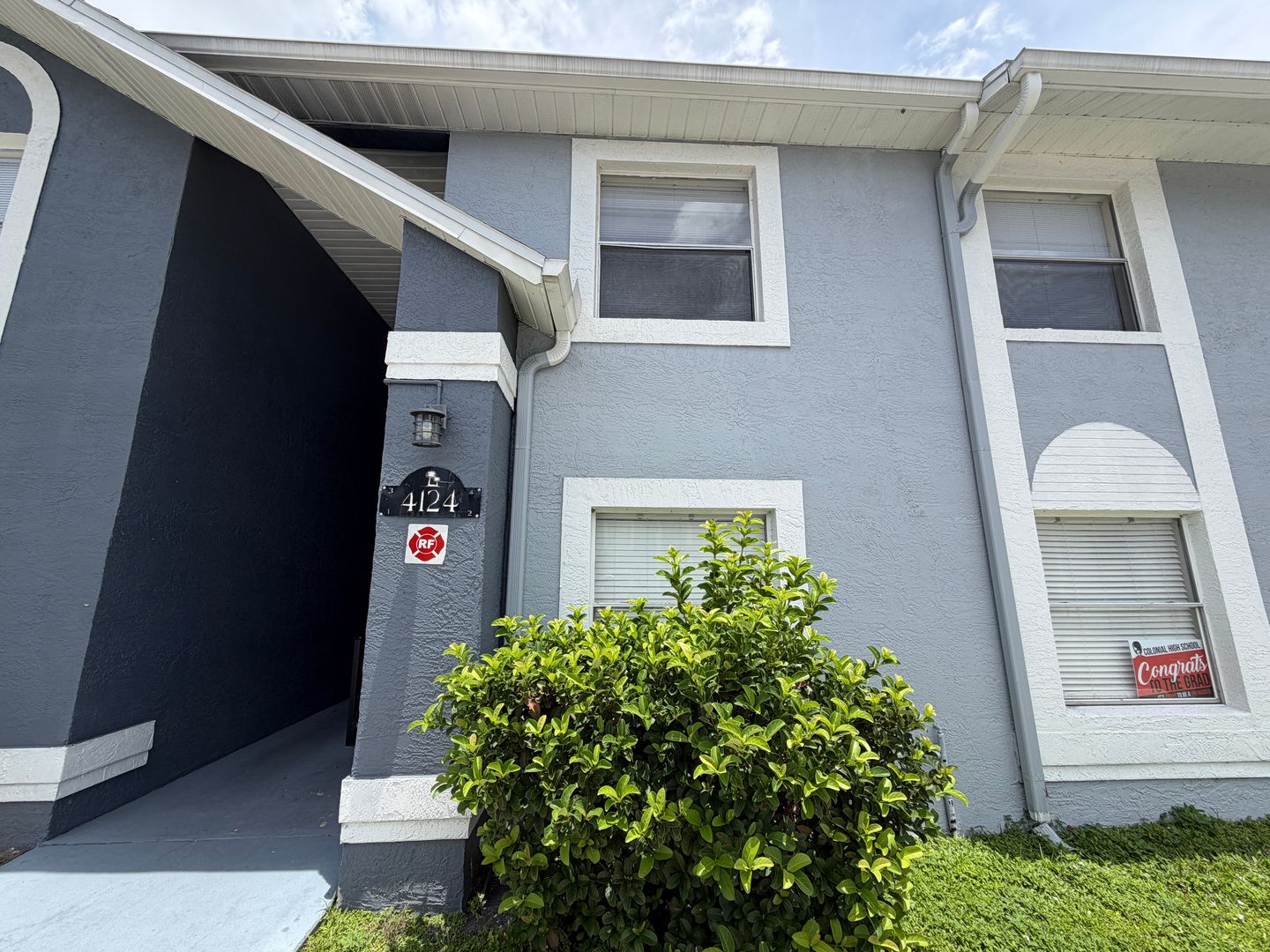 Your Quiet Corner in Orlando: 2BD/ 2BA - A Bright, Comfortable Home Designed for Everyday Living! WASHER & DRYER INCLUDED!