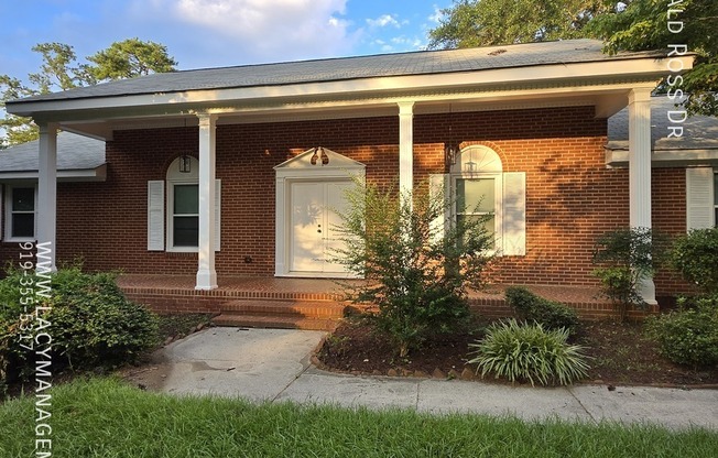 119 DONALD ROSS DR