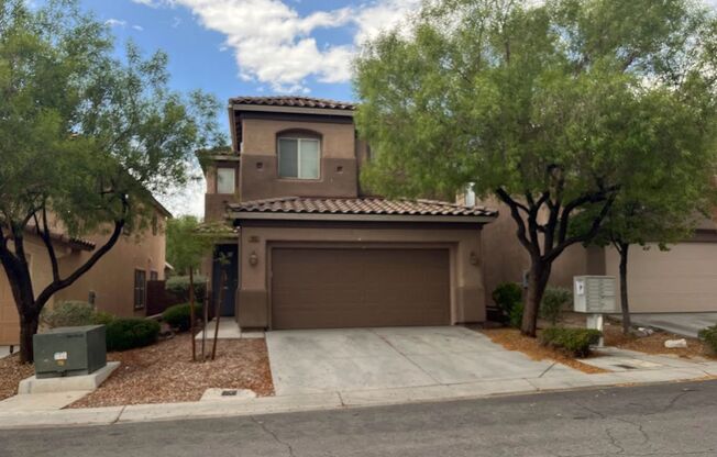 BEAUTIFUL 3 BEDROOM HOME IN THE VISTAS IN SUMMERLIN!