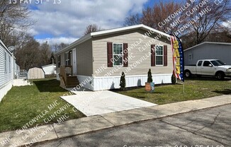 13 FAY ST
