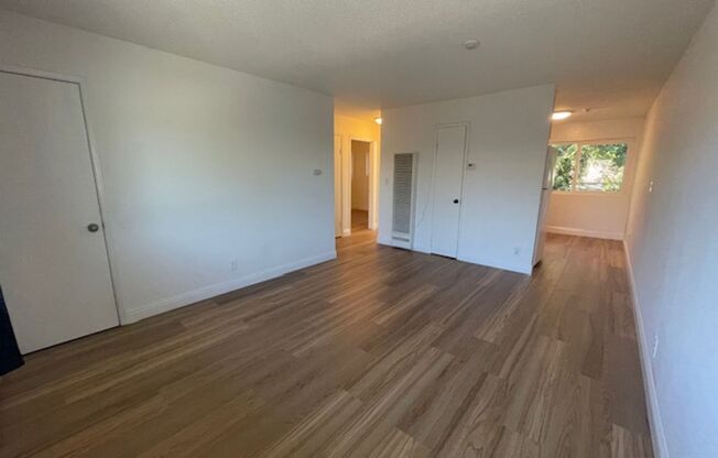 2 beds, 1 bath, 700 sqft, $1,950, Unit rh6123Montecito16