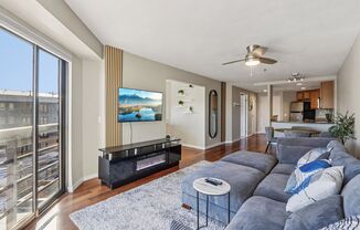 1 bed, 1 bath, $1,725, Unit # 405